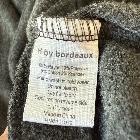 H by Bordeaux | Gray Cowl/Drape Sweatshirt with Zipper | Size Small - Picture 3 of 4